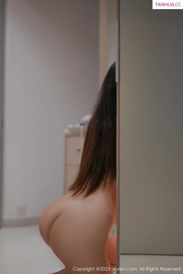 laura阿姣  [XiuRen]高清写真图 2023.05.12 No.6729 laura阿姣 妩媚美腿第52张图片